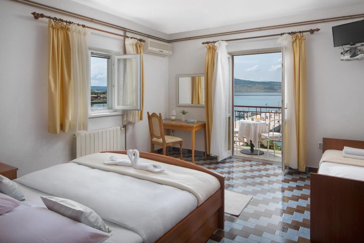 Pansion Andelko Bed and Breakfast Starigrad Paklenica Buitenkant foto